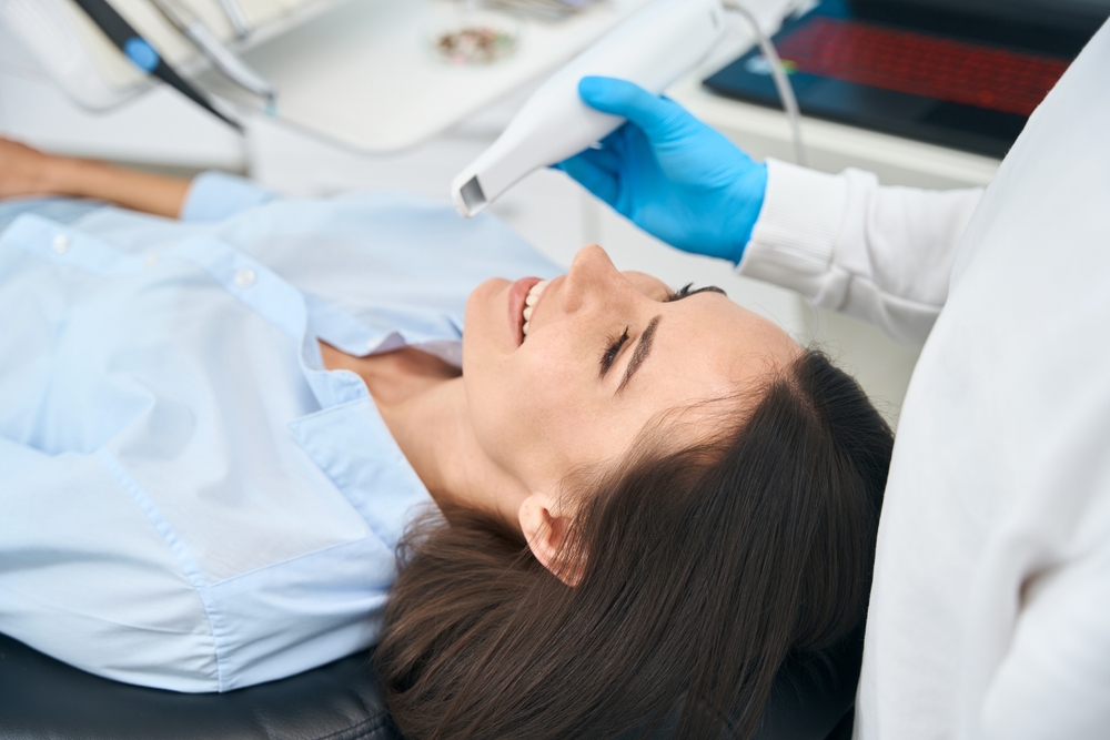 feeling comfortable with Intraoral camera